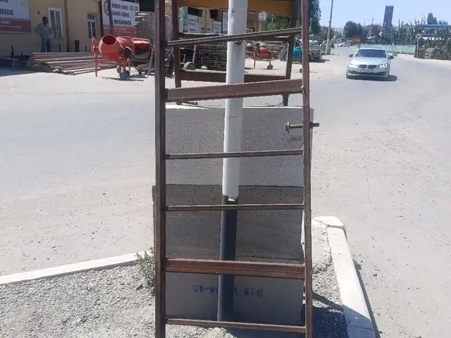 Решетка, Исфара