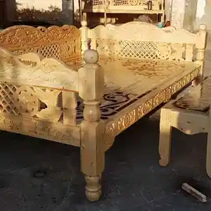 Тапчан, Худжанд