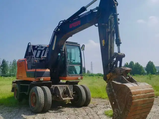 Экскаватор Nexat 150, Душанбе