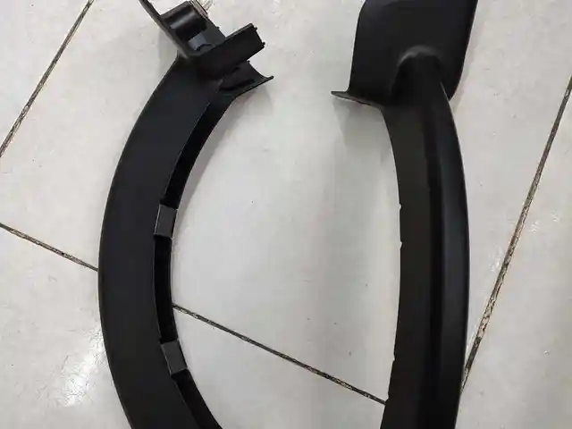 Накладка петли задней двери BMW g11 g12, Душанбе