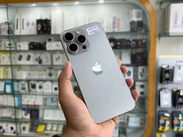 Apple iPhone Xr, 128 gb, Product Red, Худжанд