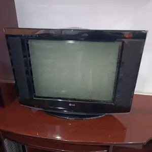 Телевизор с подставкой, Турсунзаде