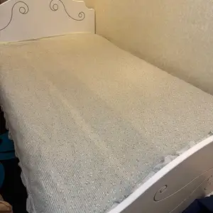 Кровать, Душанбе
