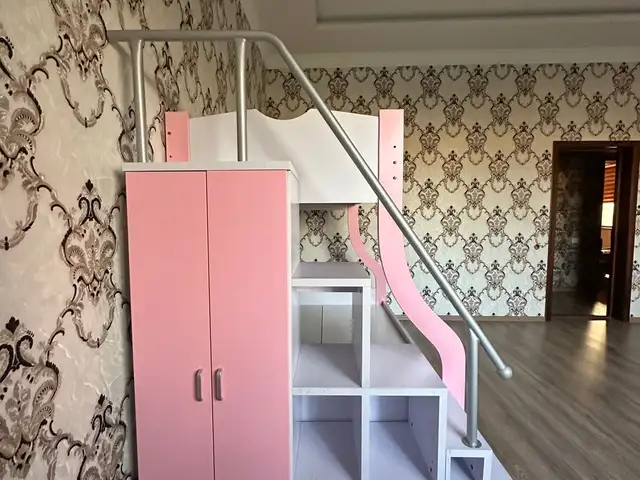 Детская двухъярусная кровать, Душанбе