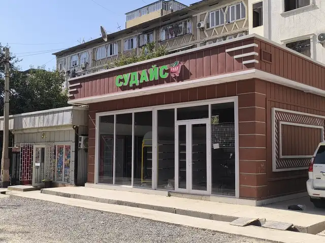 Помещение под магазин / салон, 44м², нехи, Бохтар (Курғон-Теппа)