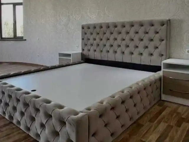 Кровать двуспальная, Душанбе