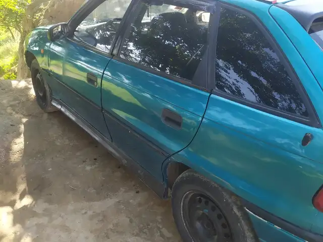 Opel Astra F