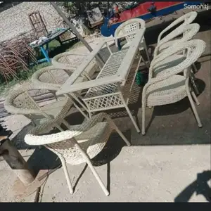 Стол и стулья Ратанг, Душанбе