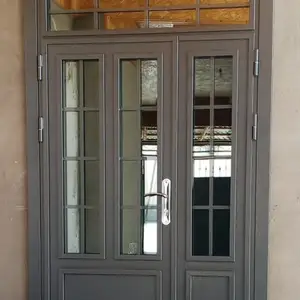 Дархои шишагин, Душанбе