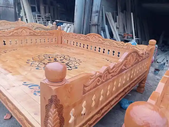 Тапчан 2х3, Душанбе
