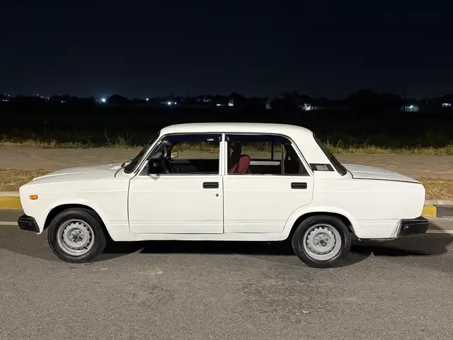 Lada (ВАЗ) 2107