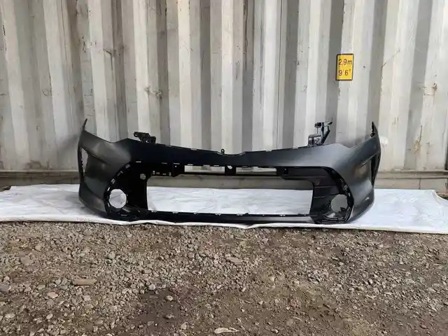 Передний бампер от Toyota Camry 5, Душанбе