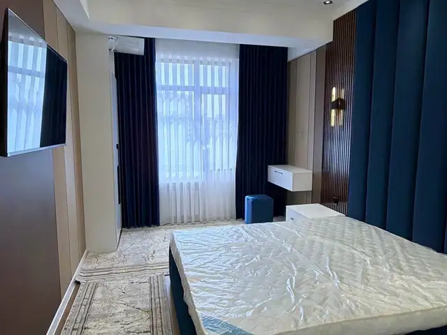 2-комн. квартира, 10 этаж, 64 м², Исмоили Сомони, Овир, Душанбе