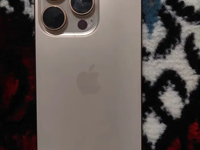 Apple iPhone 16 Pro, 128 gb, White Titanium, Файзобод