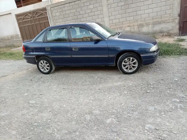 Opel Astra F