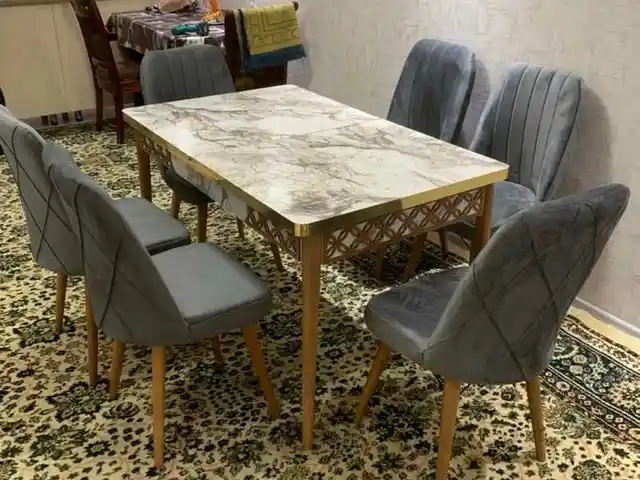 Стол и стулья, Душанбе