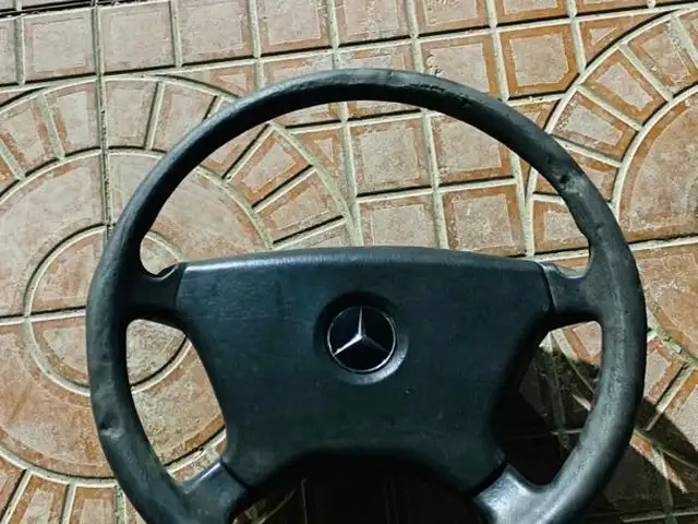 Руль от Mercedes-Benz W124, Хуҷанд