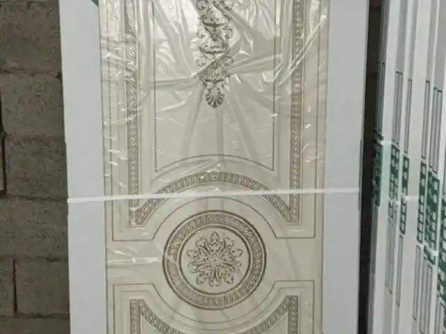 Дверь эмайл, Душанбе