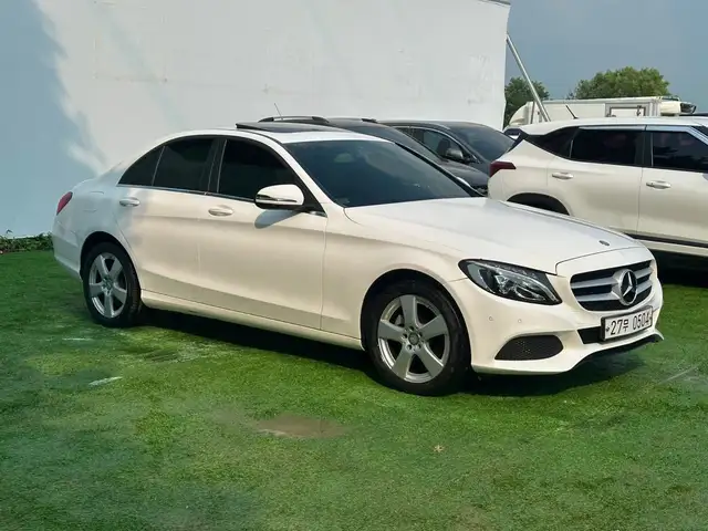 Mercedes-Benz C class