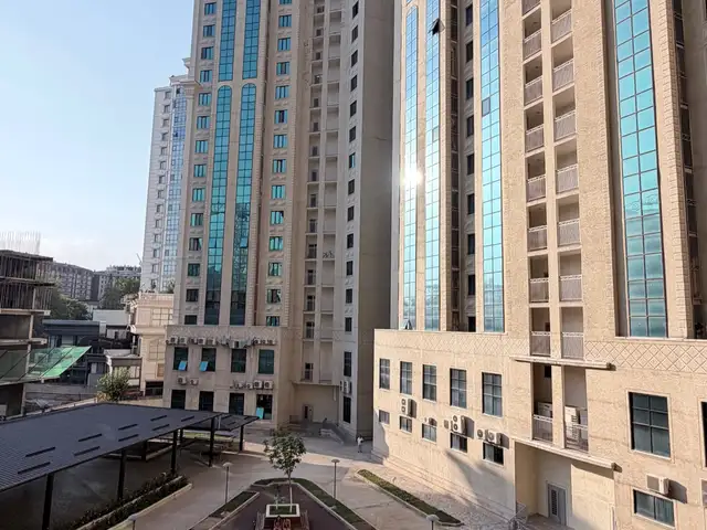 2-комн. квартира, 3 этаж, 85 м², Исмоили Сомони, Душанбе