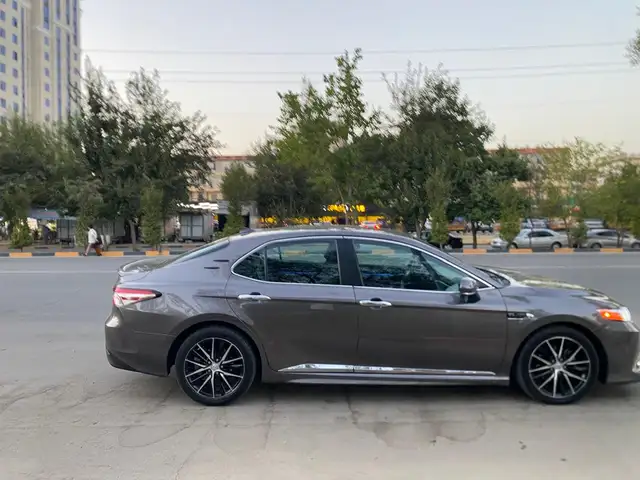 Toyota Camry, 2021, Душанбе - 14