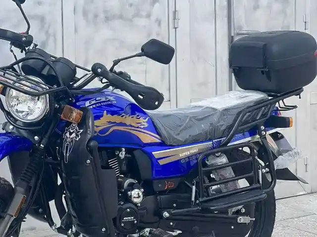 Мотоцикл Suzuki, Душанбе