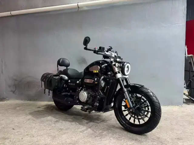 Мотоцикл Benda 300, Худжанд