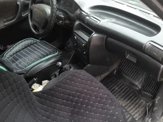 Opel Astra F