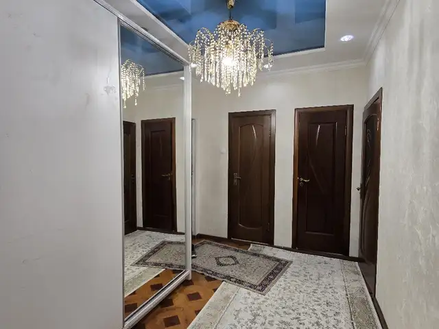 4-комн. квартира, 2 этаж, 90 м², 33 мкр, Душанбе