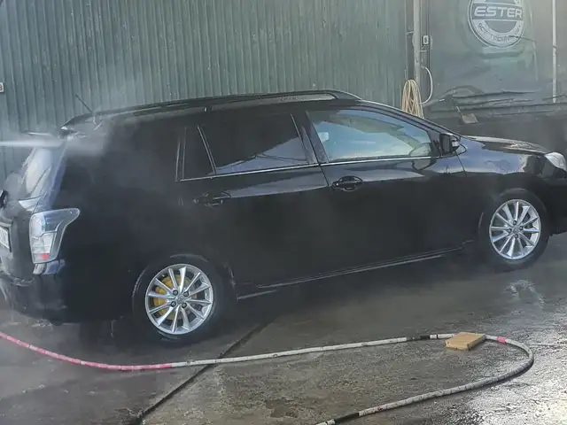 Toyota Fielder
