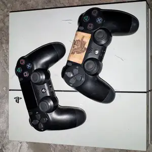 Игровая приставка Sony 4, Душанбе