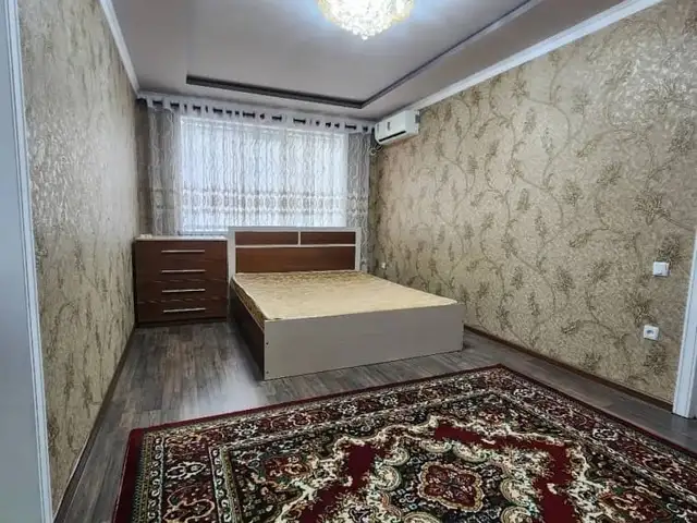 1-комн. квартира, 3 этаж, 35 м², Универмаг, Хуҷанд