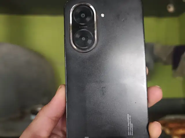 Хiaomi Redmi A5, Абдурахмони Джоми