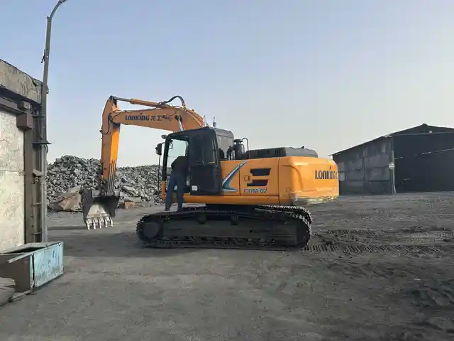 Экскаватор 2020 в аренду, Душанбе