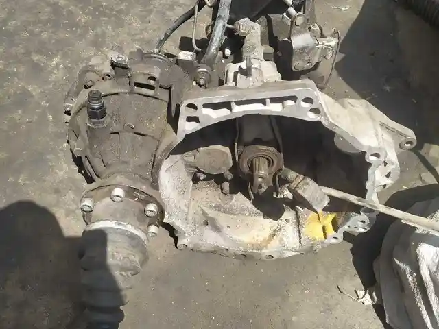 Каробка механическая Audi A3 Skoda Octavia Volkswagen Bora 2000-2005, Душанбе