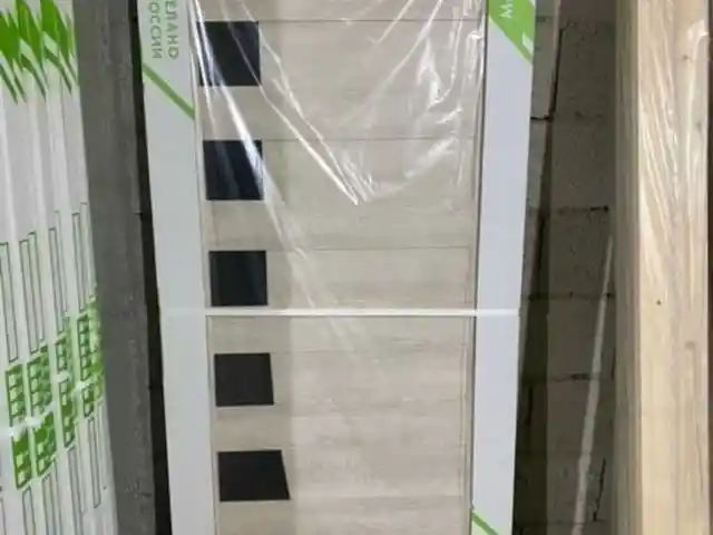 Дверь, Душанбе
