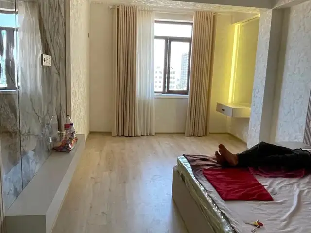 2-комн. квартира, 5 этаж, 78м², 32 мкр, Худжанд