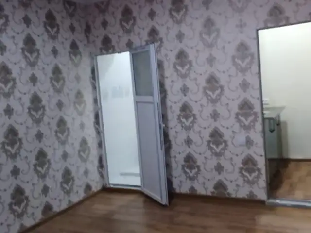 1-этажный, 1 комнатный дом, 65 м², Зарафшон, Душанбе