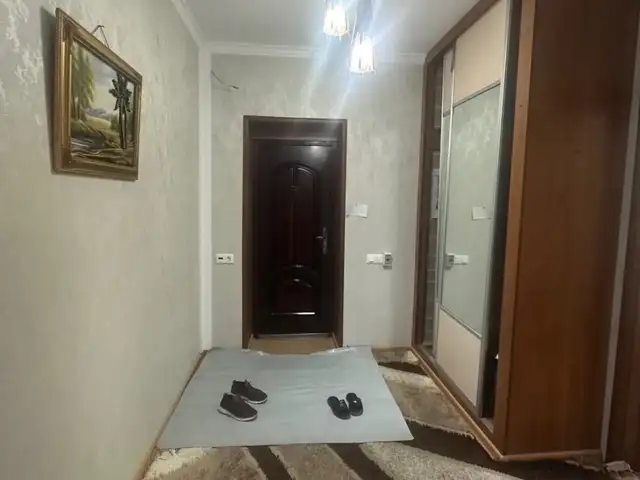 2-комн. квартира, 1 этаж, 100м², 19 мкр, Хуҷанд
