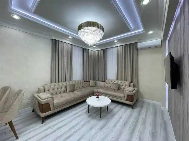 3-комн. квартира, 1 этаж, 84 м², 19мкр, Худжанд - 5