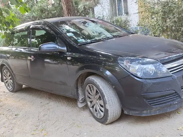 Opel Astra H