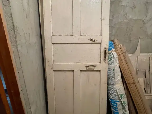 Дверь, Душанбе