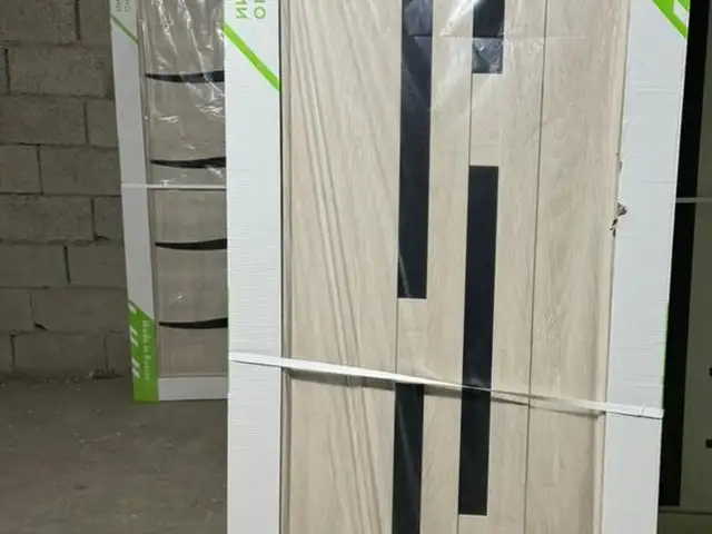 Дверь, Душанбе