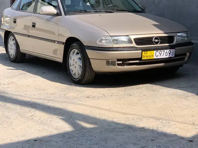 Opel Astra F