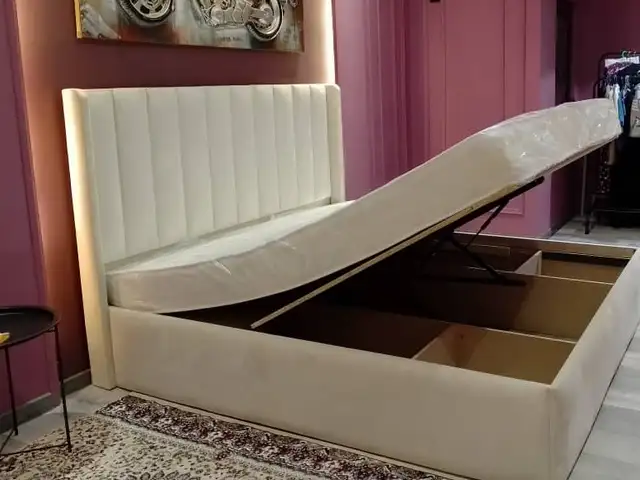 Кровать двуспальная, Душанбе