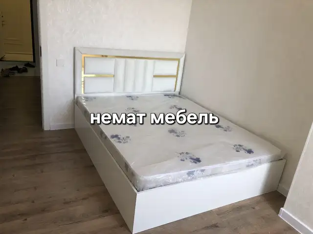 Двуспальная кровать, Душанбе