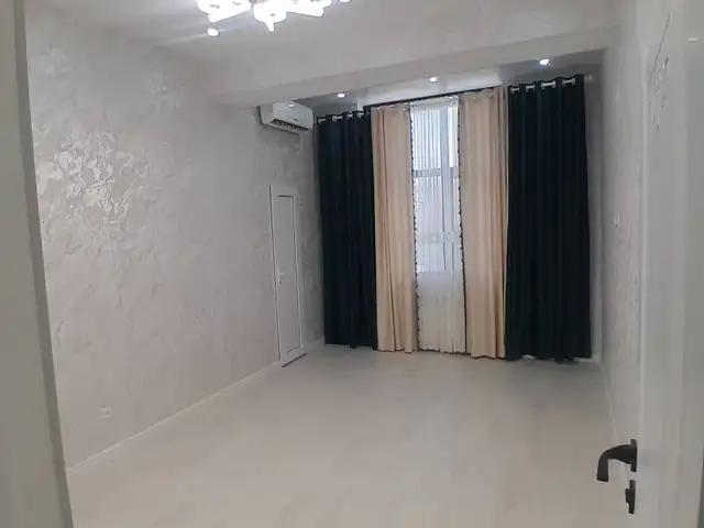 2-комн. квартира, 11 этаж, 73 м², 4 Айрапор, Душанбе
