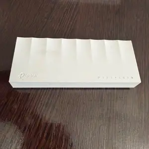Коммутатор TP-link хаб 8 порт, Хуҷанд