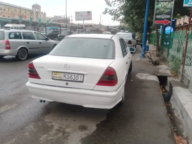 Mercedes-Benz W201
