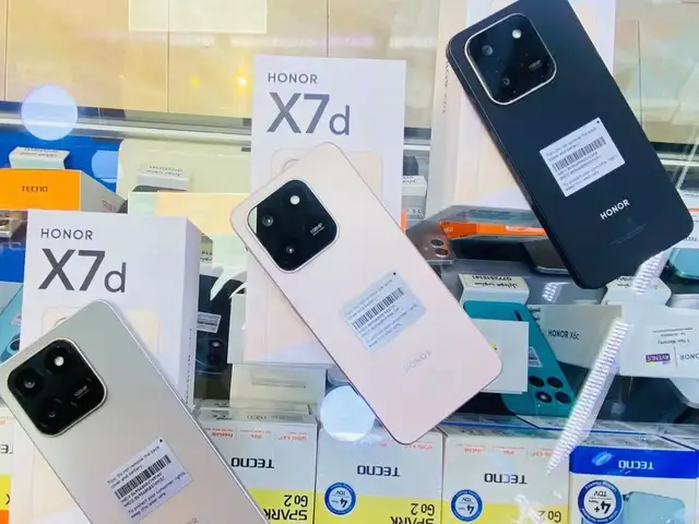 Huawei Honor X7d 12/128Gb titanium 6500Мач, Душанбе